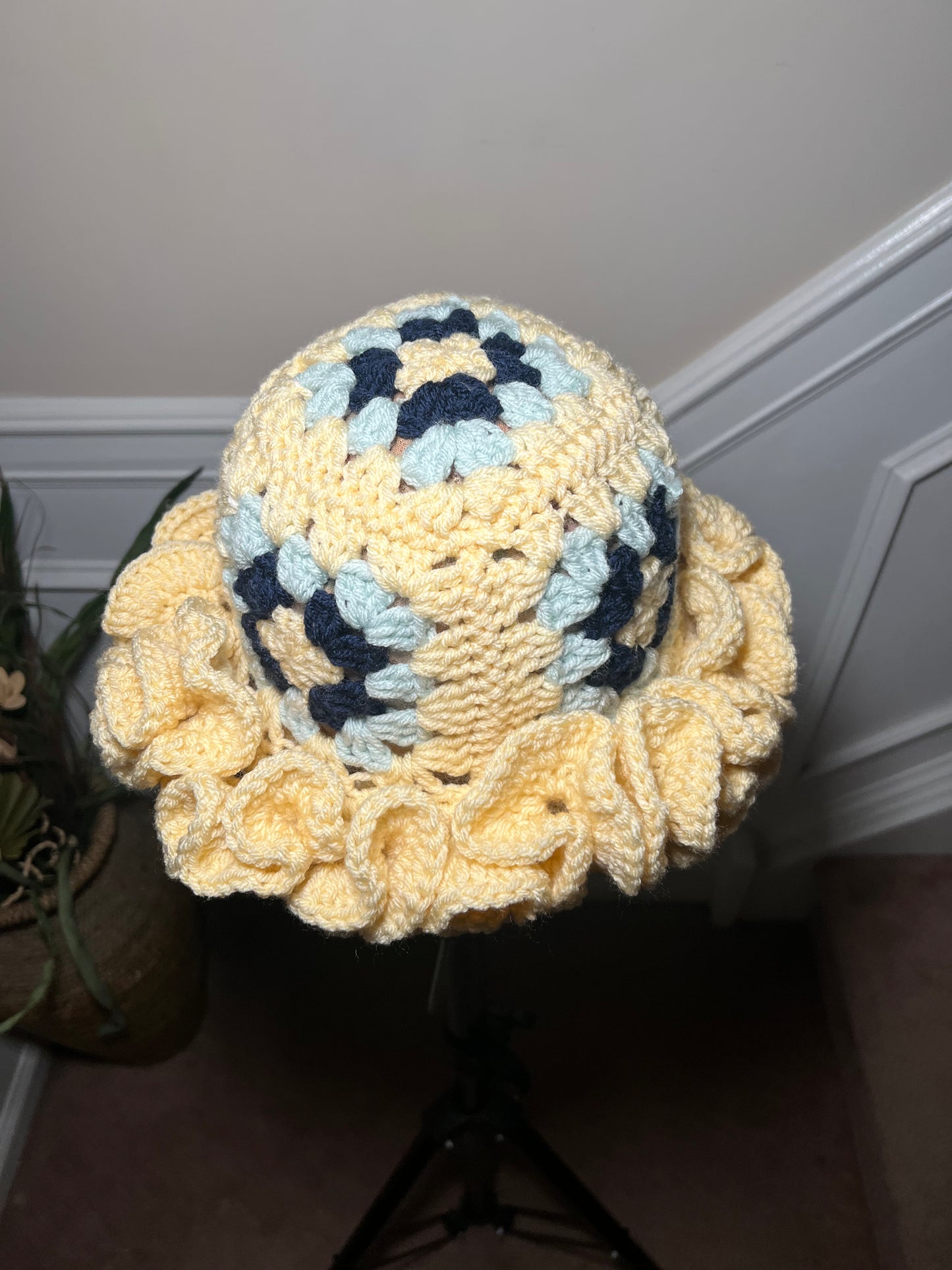 Granny Square Blossom Hat